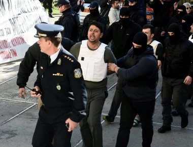 Νέα επιδείνωση στις ελληνο-τουρκικές σχέσεις - Άγκυρα: «Τα ελληνικά δικαστήρια προστατεύουν τρομοκράτες»!